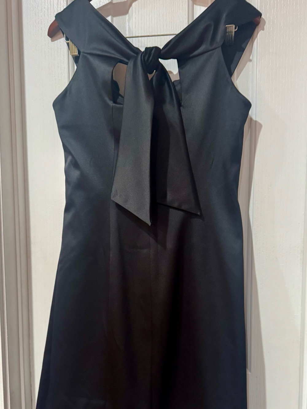 Eliza J Black Backless Tie-Back Cocktail Dress